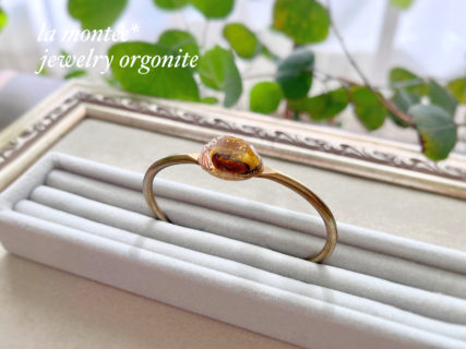 タイガーアイの真鍮バングル その１