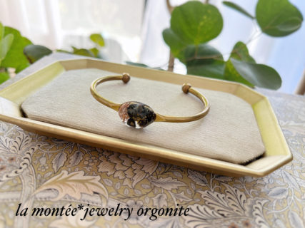 モリオンのバングル