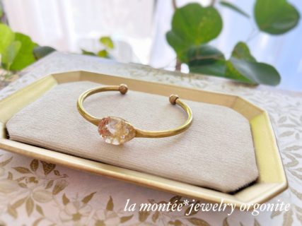 ルチルクォーツのバングル