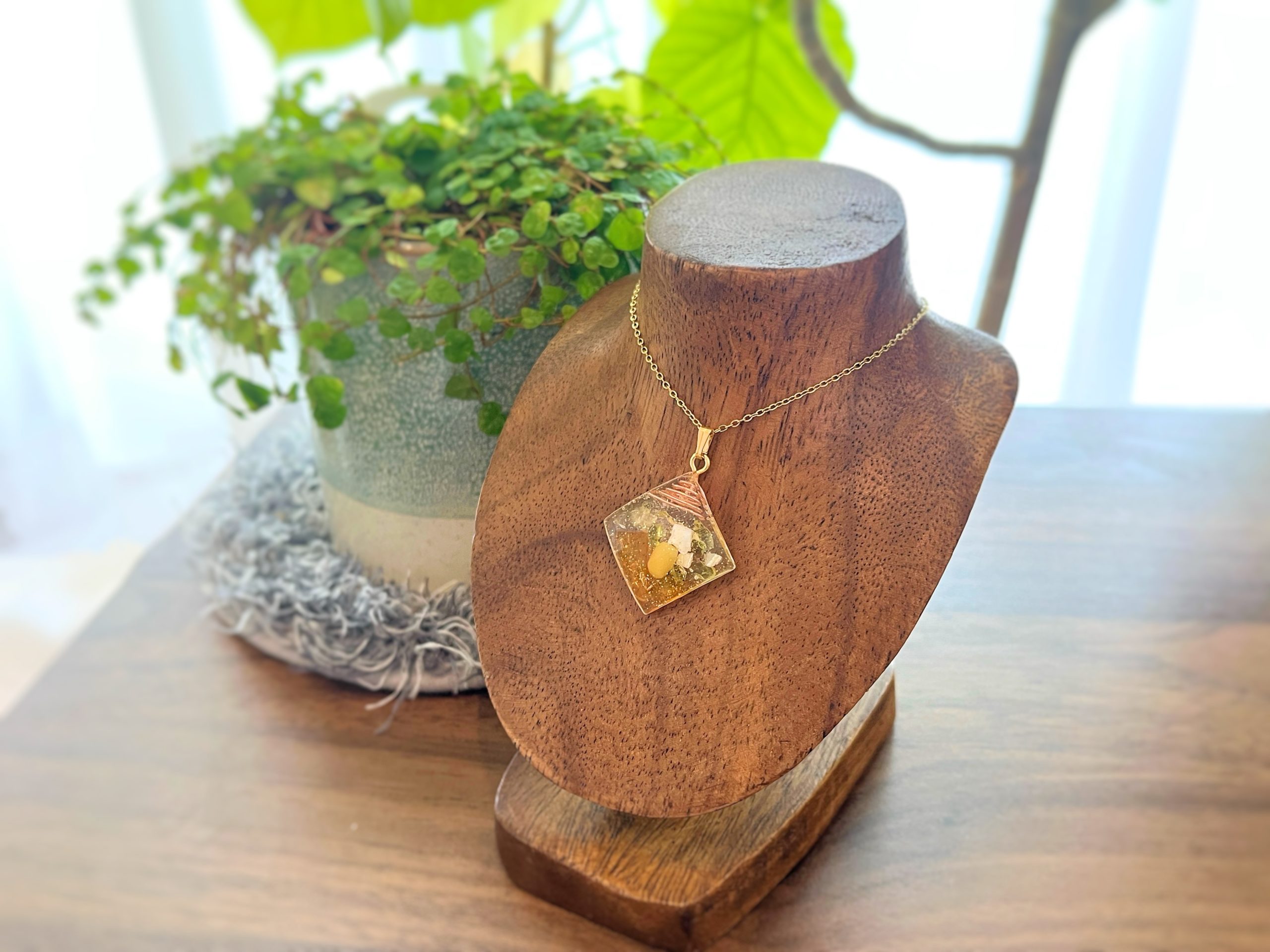 春色のアンバー